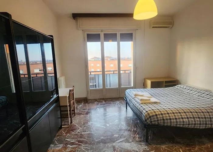 Quarto em Acomodações Particulares Star Bolonha