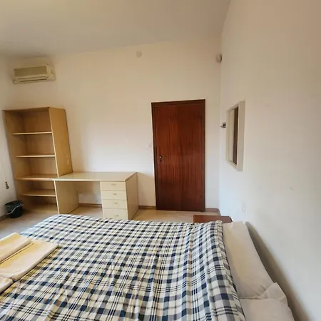 Star * بولونيا