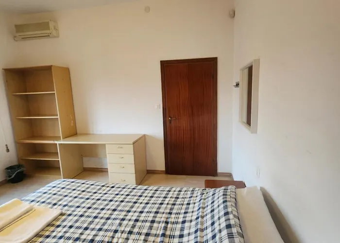 Star * بولونيا